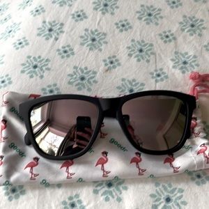 Goodr What’s Snackin’ Kraken? Running Sunglasses